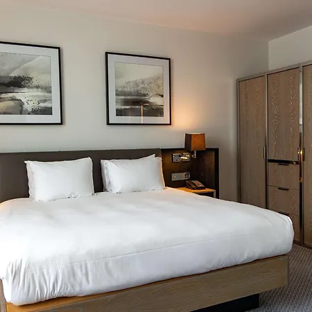 Hilton London Angel Islington-3